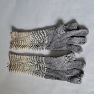 Calvin Klein Accessories | Calvin Klein Winter Gloves | Gray & Beige| Size: OS